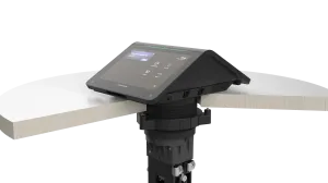 Crestron UCA-SMKR-UC2-3 — Crestron Flex Gelişmiş Masa Üstü Küçük Oda Konferans Sistemi için Döner Montajlı Kablo Toplayı