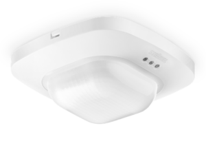 Crestron ZUMLINK-IR-QUATTRO-HD-DLS-RLY — Zum® Kablolu Aydınlatma Kontrolü için Gün Işığı Algılama, HVAC Kontrolü ve Bağl